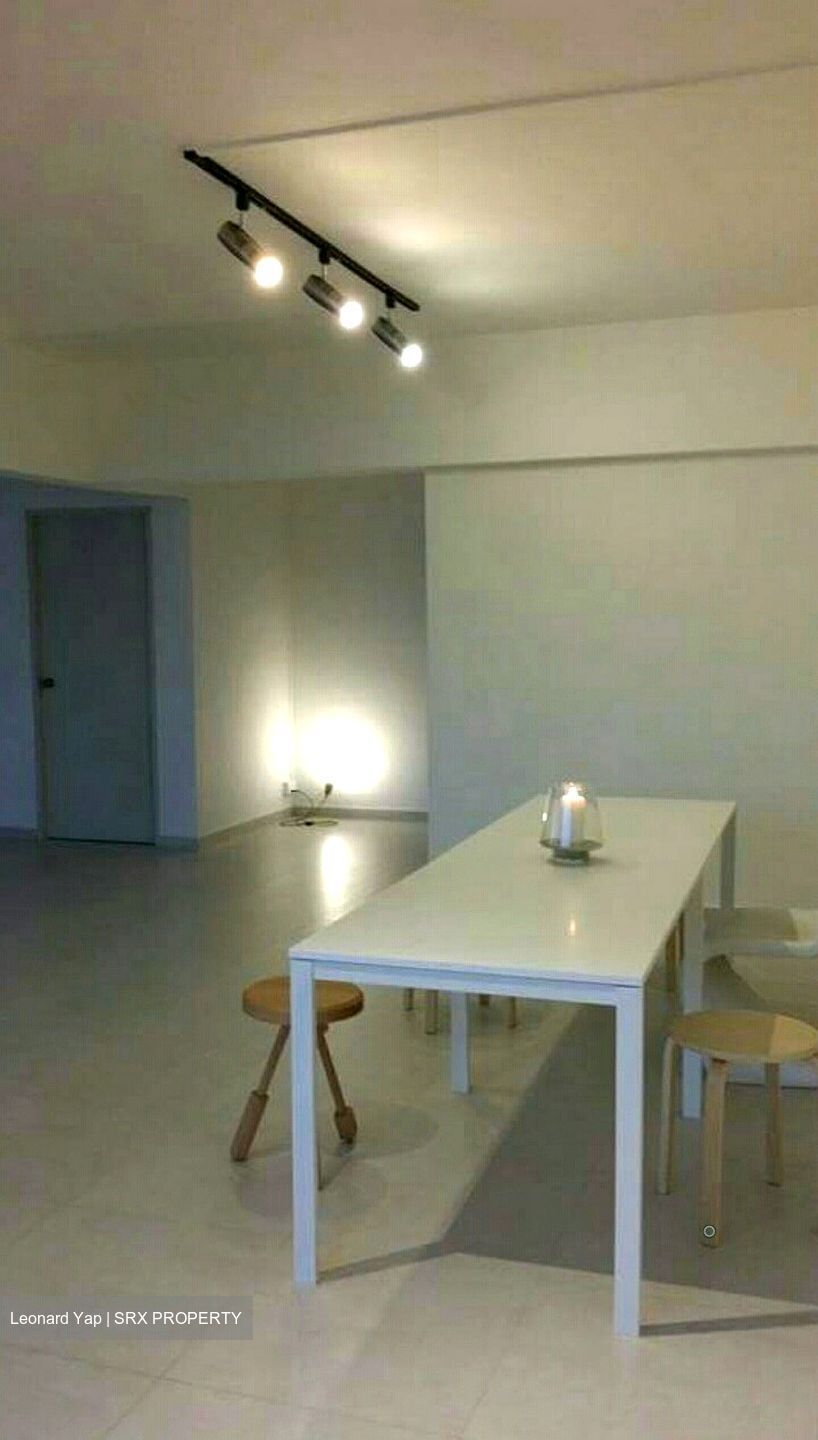 Blk 416 Jurong West Street 42 (Jurong West), HDB 5 Rooms #451758781